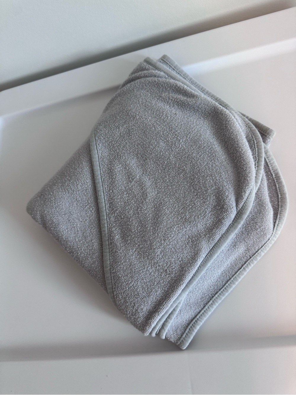 Kyte BABY Light Gray Hooded Baby Wash Cloths - Soft Terry Set